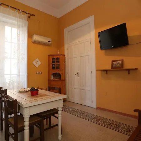 Apartment Casa Luigi Palermo